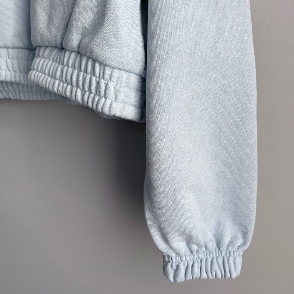 Jordan Essentials Fleece Hoodie in the Celestine Blue XS Cropped Boxy DD6998-438 - Picture 12 of 16